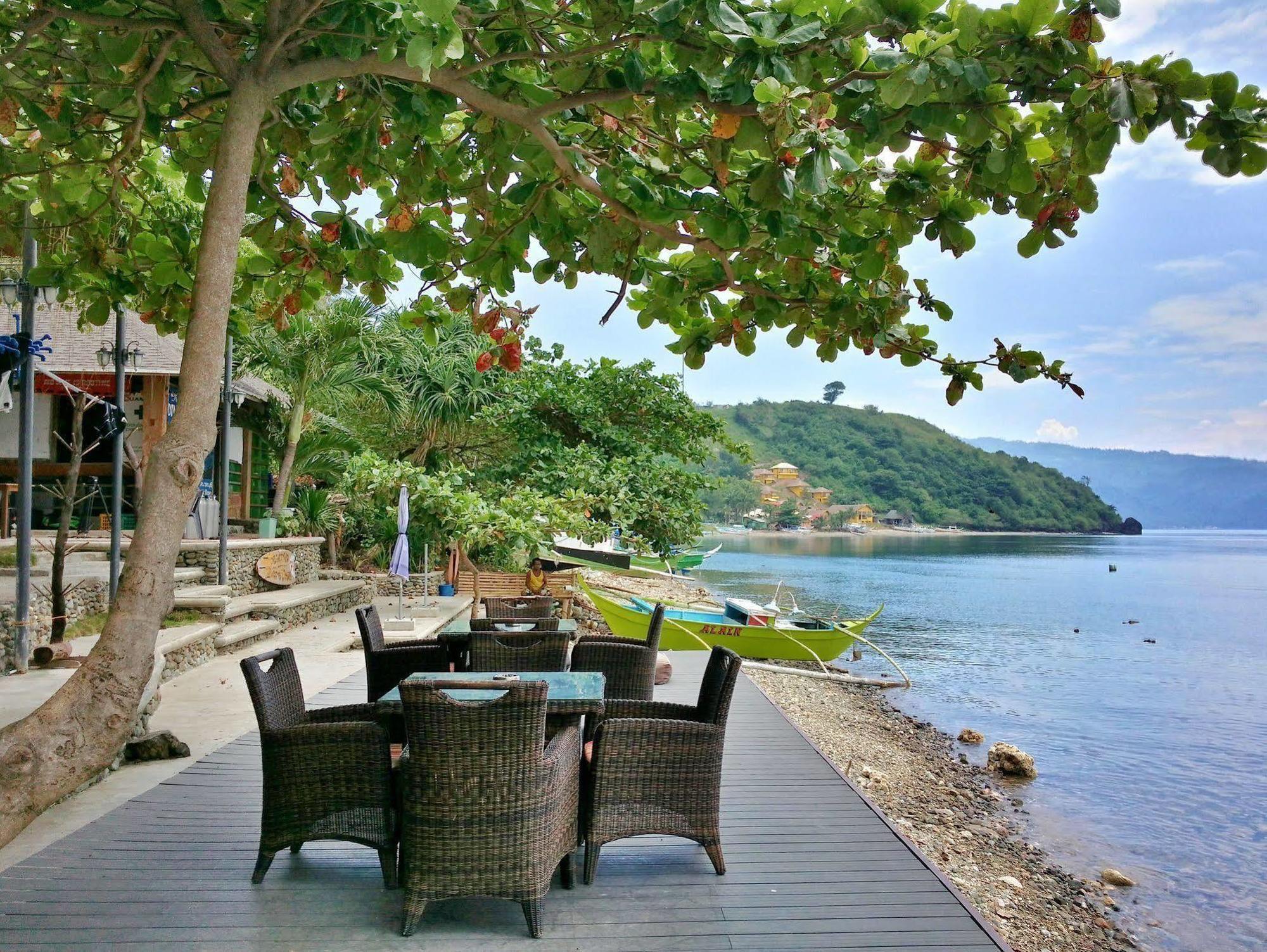 Planet Dive Hotel Mabini  Exterior foto